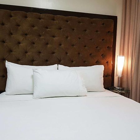 Studio Unit At The Breeze Residences Manila Zewnętrze zdjęcie