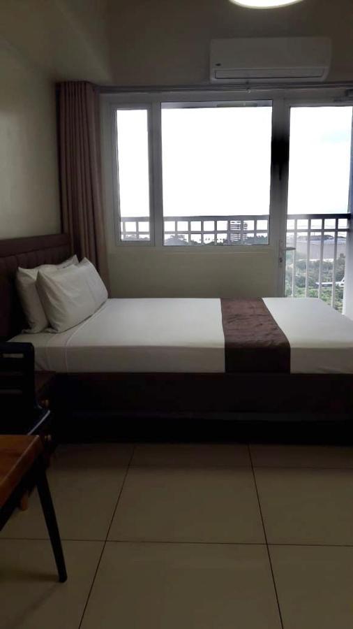 Studio Unit At The Breeze Residences Manila Zewnętrze zdjęcie