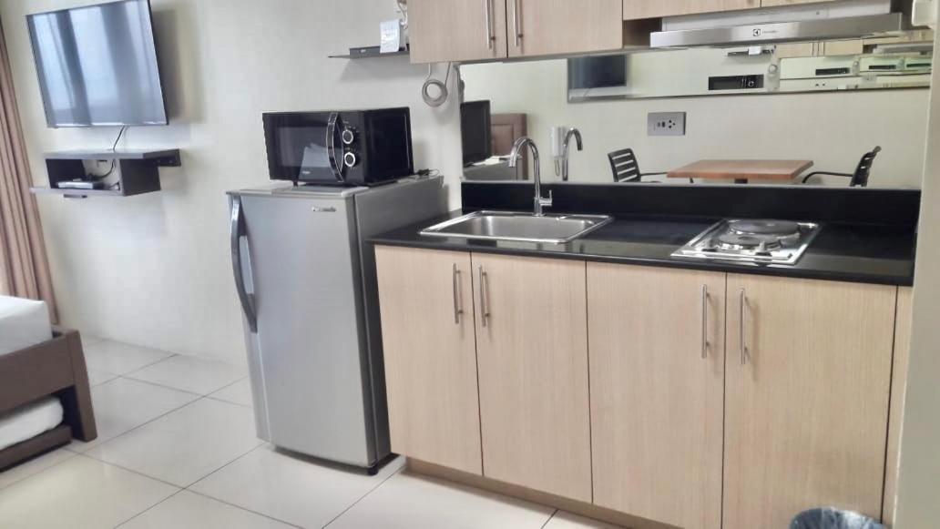 Studio Unit At The Breeze Residences Manila Zewnętrze zdjęcie